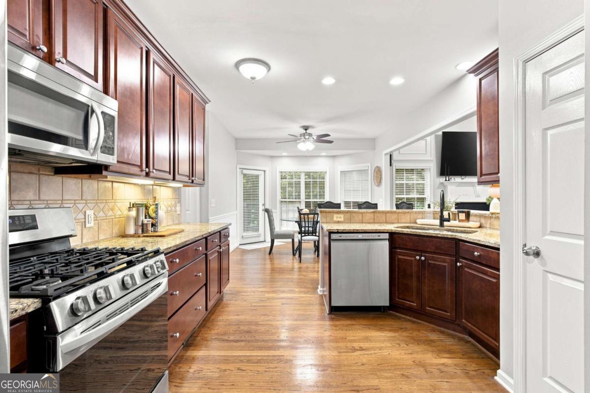 6034 Silver Lace Lane Nw Property Photo 11
