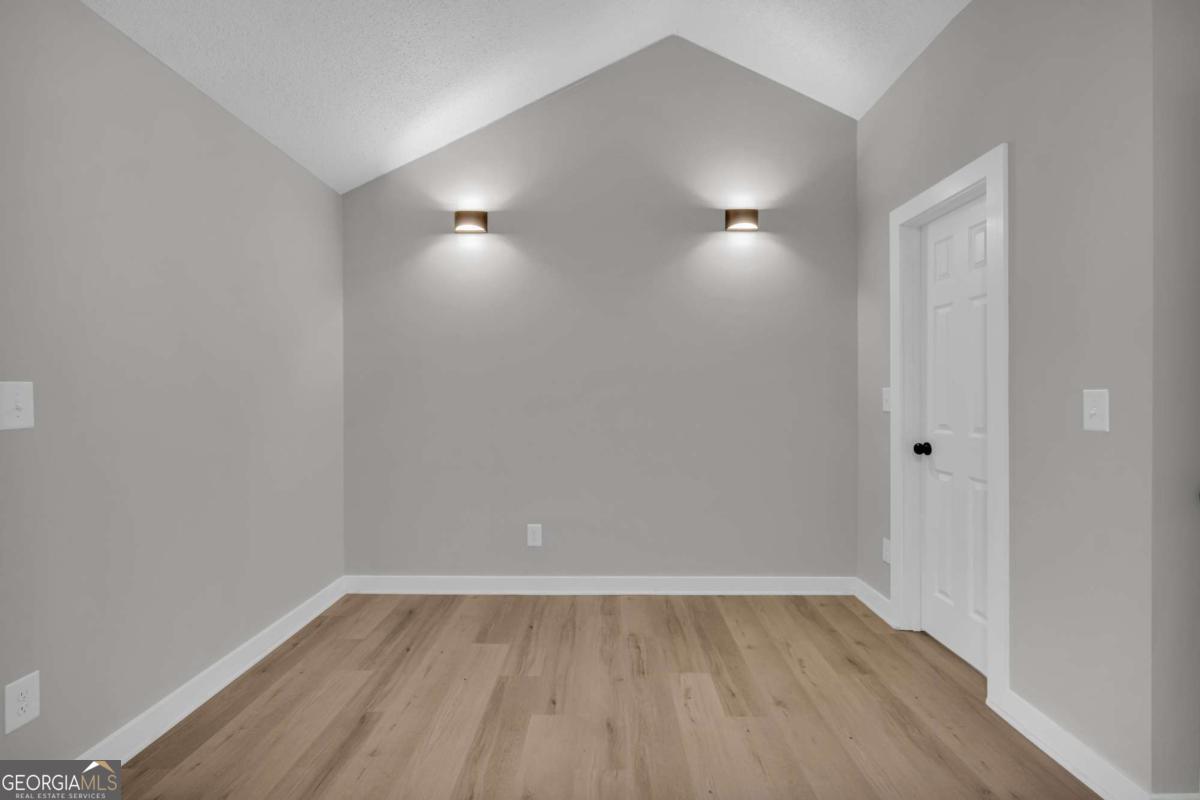5309 Golfcrest Circle Property Photo 25