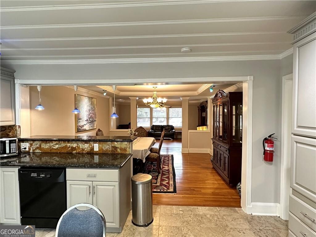 1393 Scott Boulevard Property Photo 17