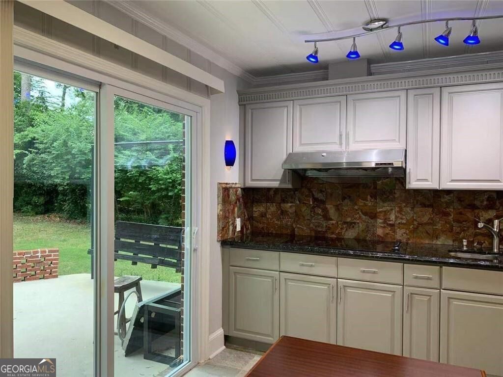 1393 Scott Boulevard Property Photo 19