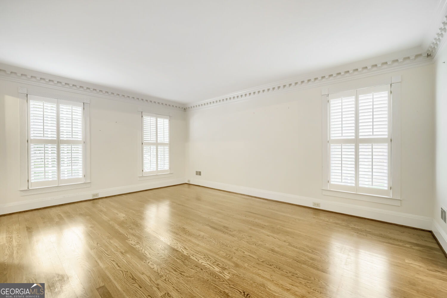 4099 Northlake Creek Cove Property Photo 4