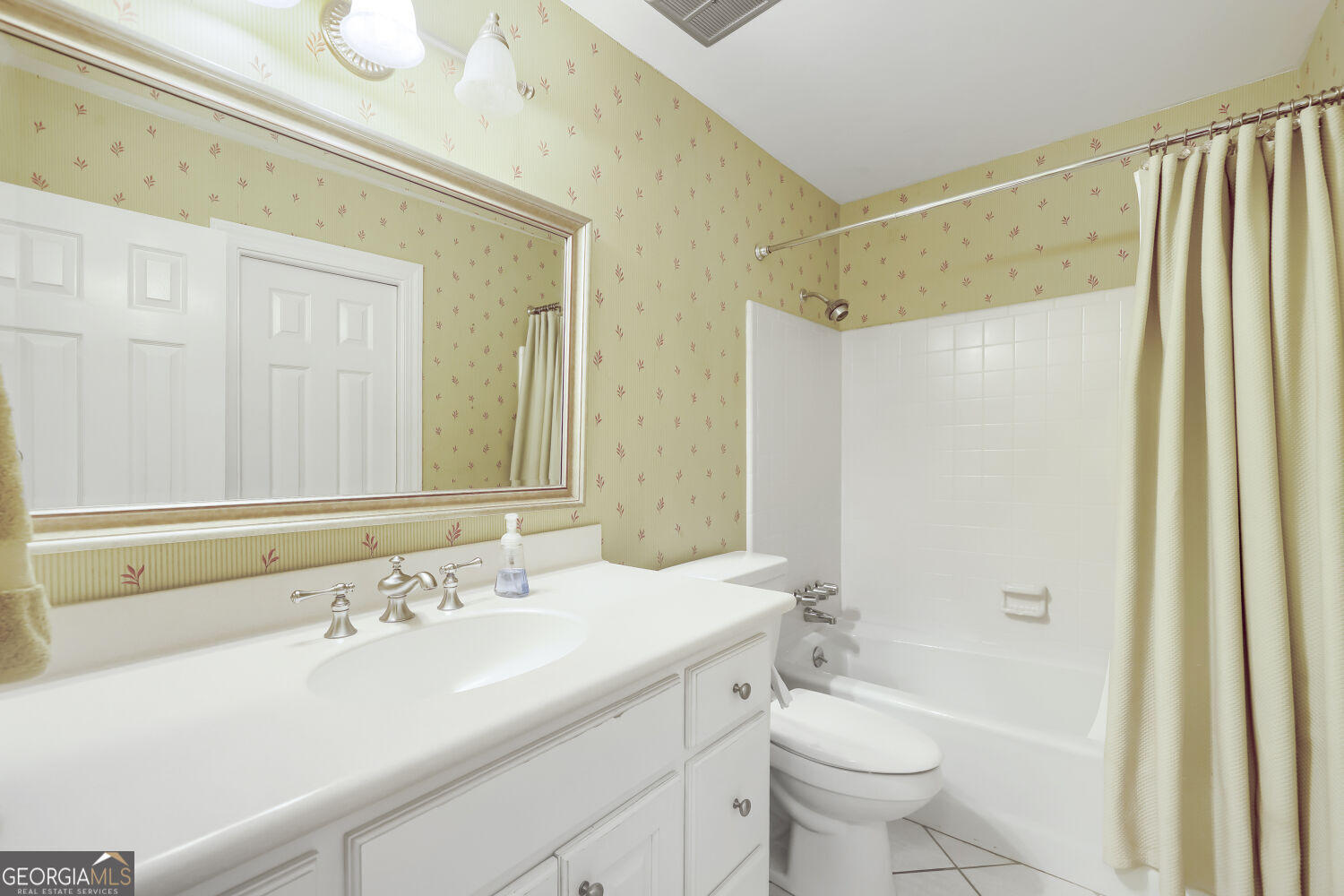 4099 Northlake Creek Cove Property Photo 16