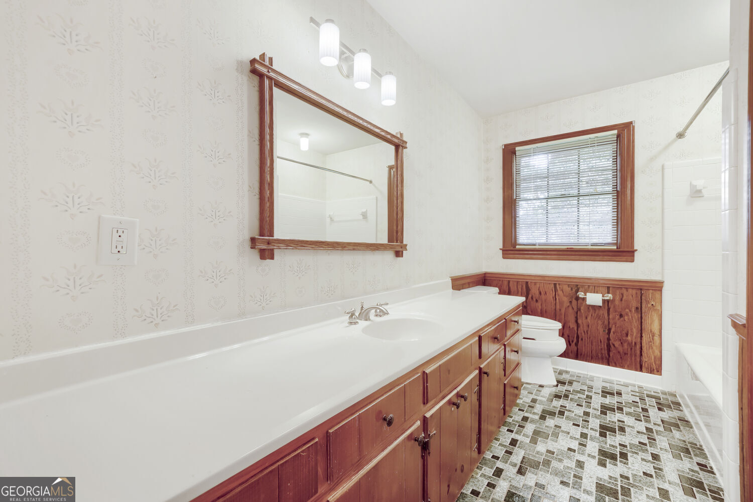 4099 Northlake Creek Cove Property Photo 27