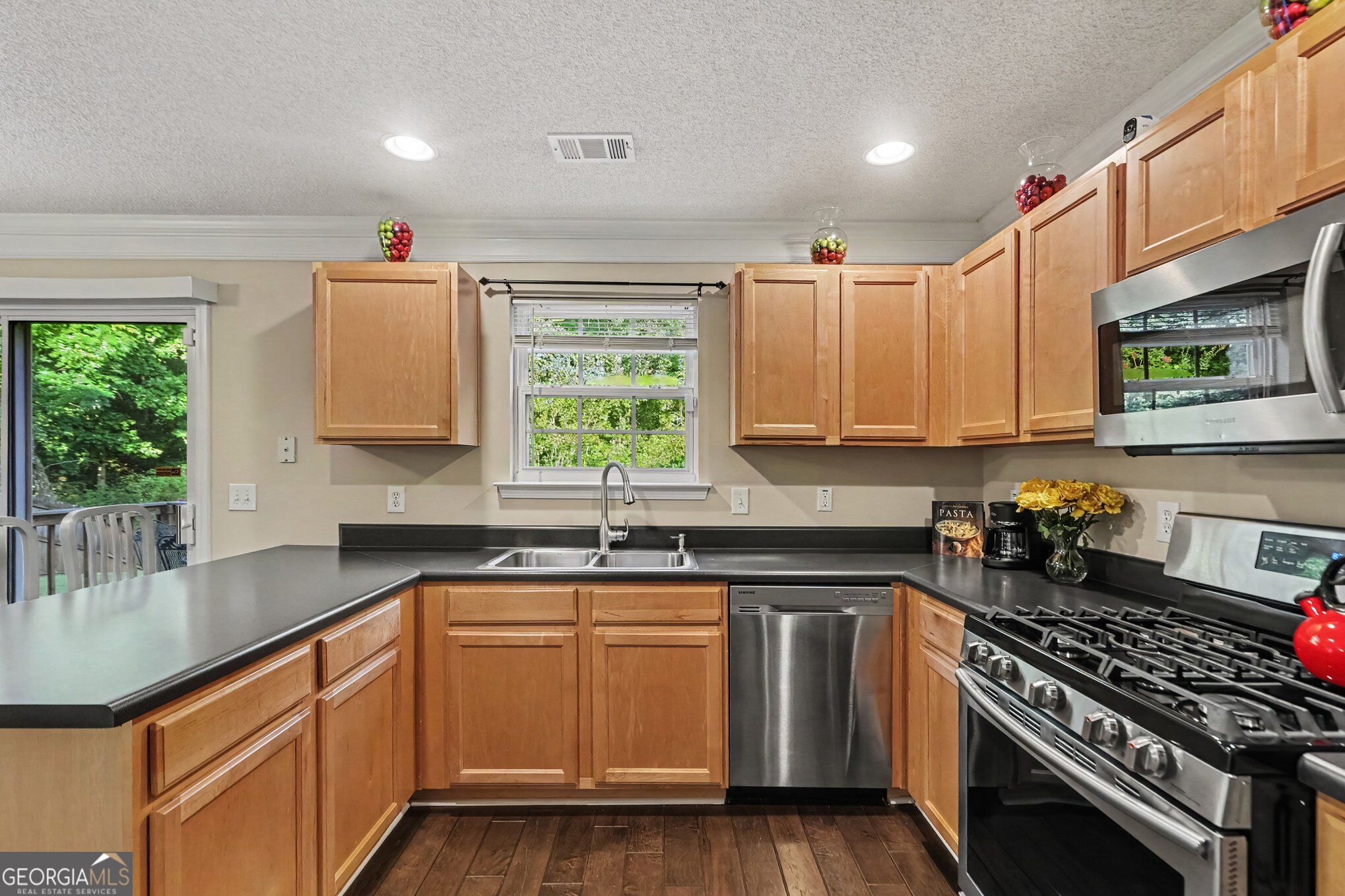 6738 Brookfield Way Property Photo 11