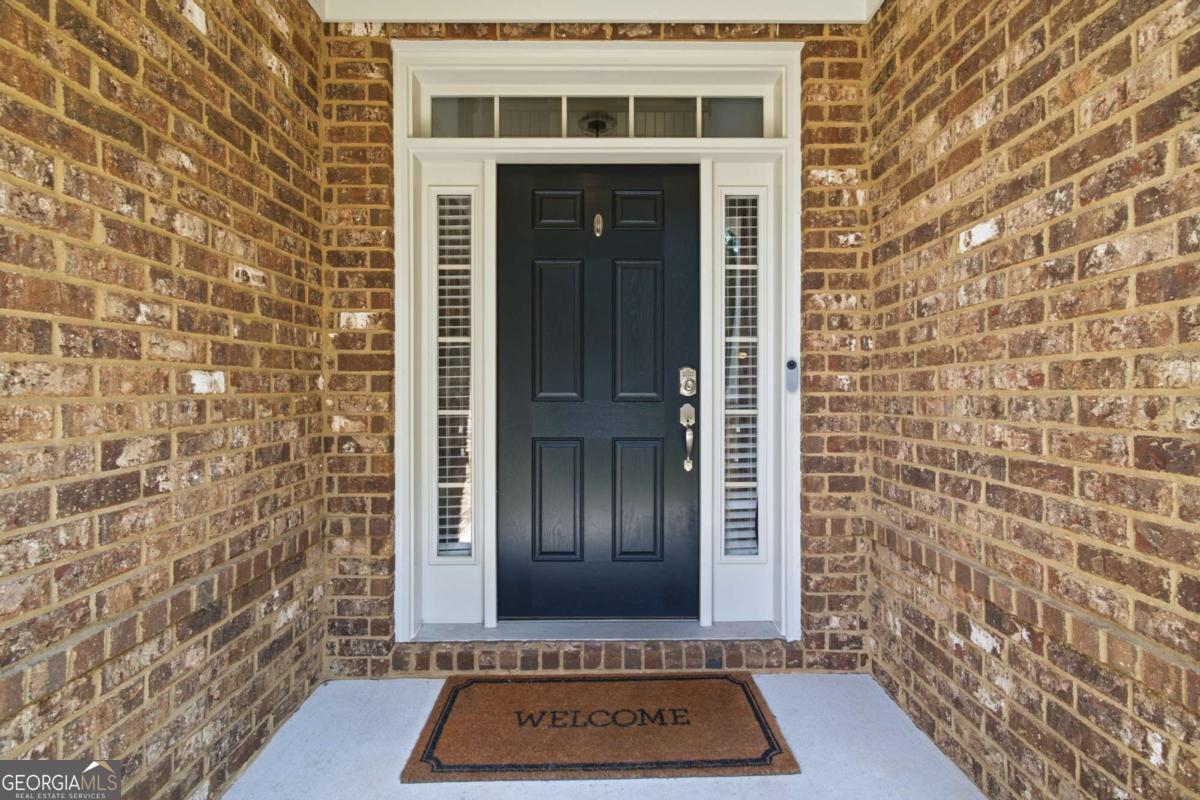 4449 Redan Court Property Photo 4