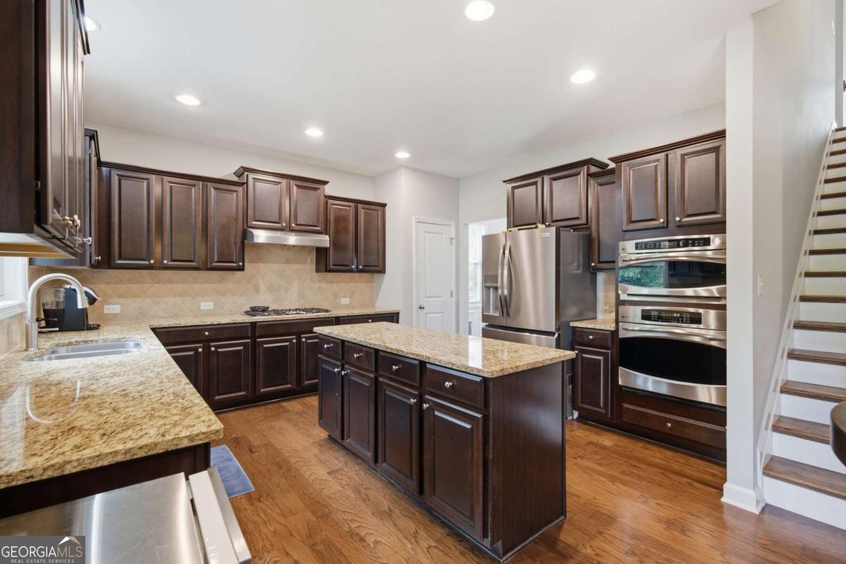 4449 Redan Court Property Photo 11