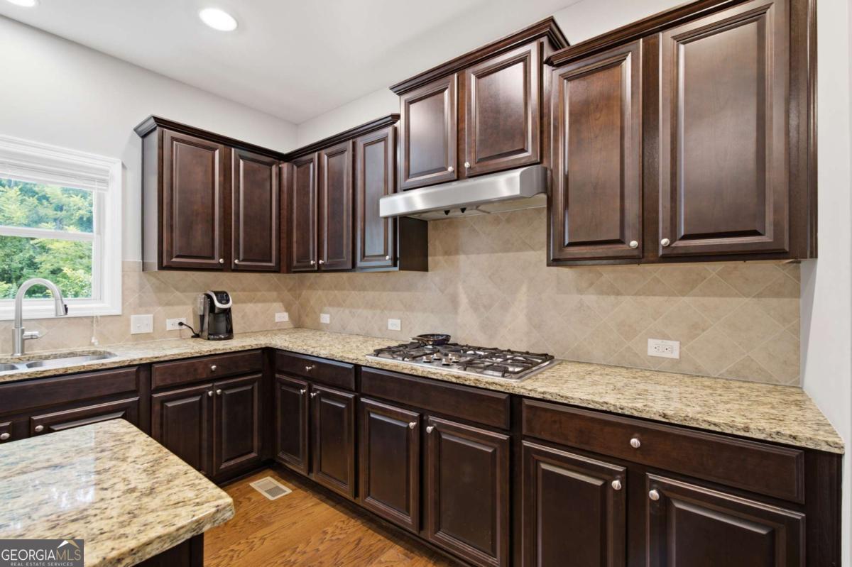 4449 Redan Court Property Photo 16