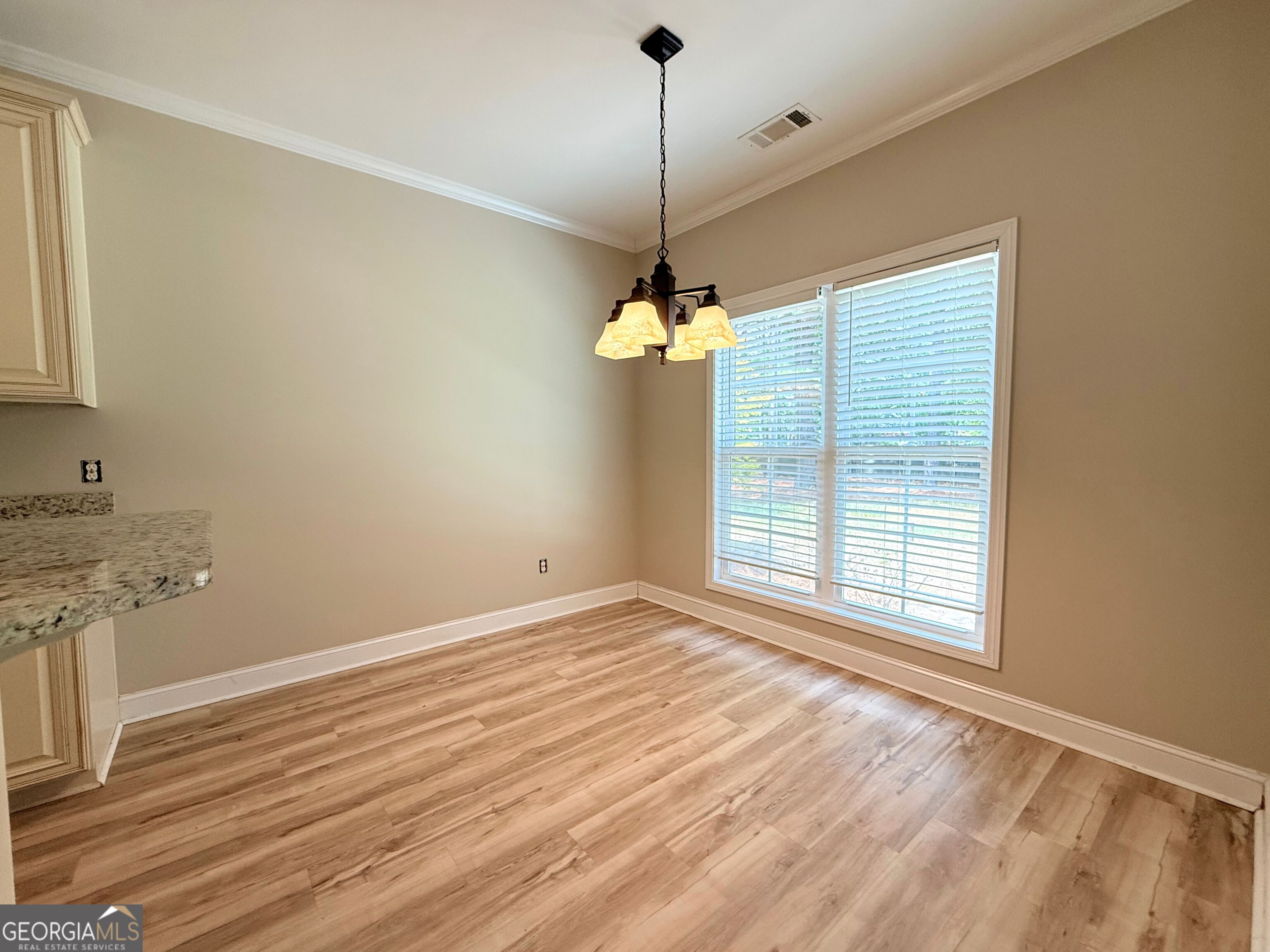 153 Sugarland Blvd Property Photo 9