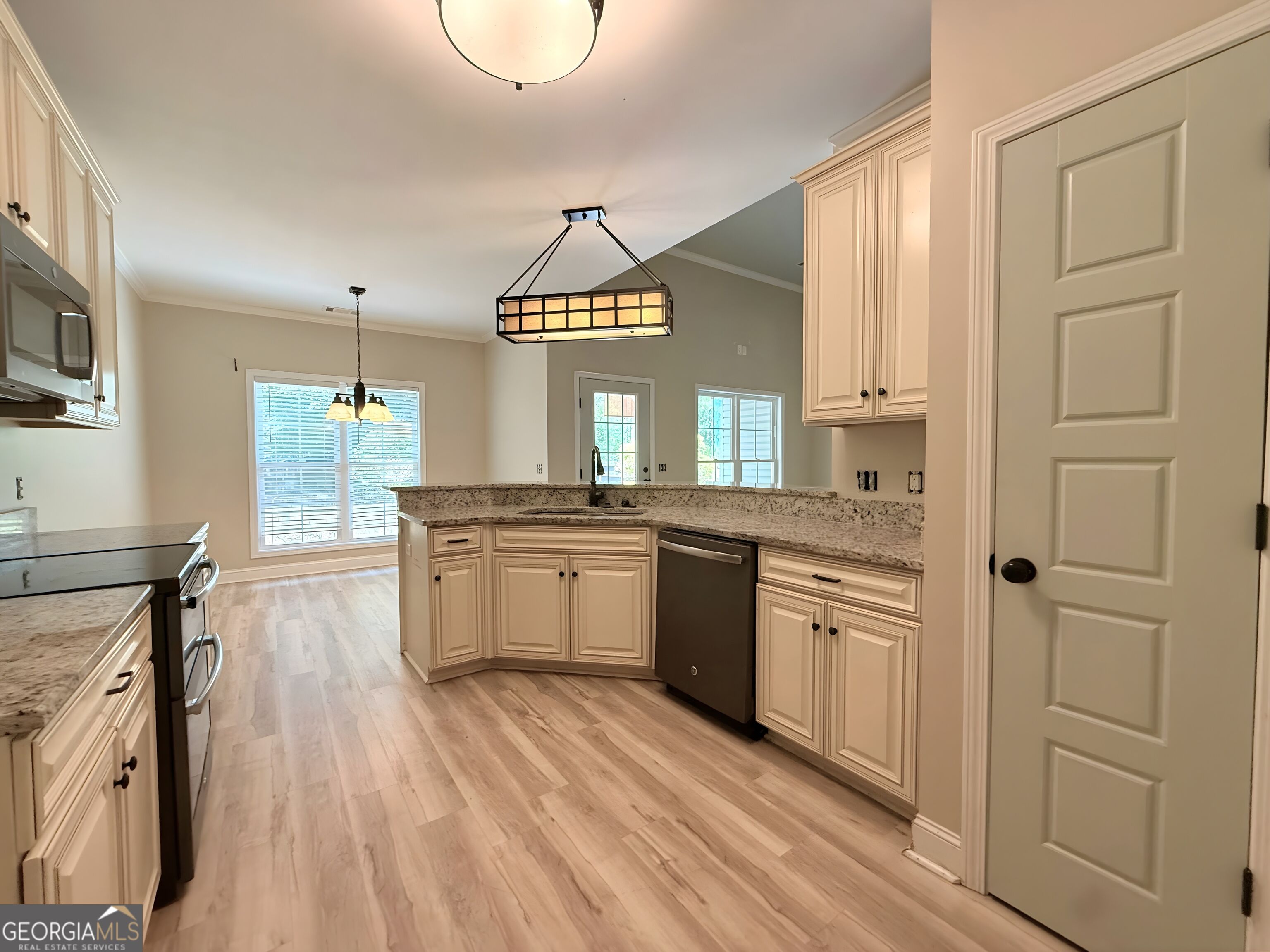 153 Sugarland Blvd Property Photo 11