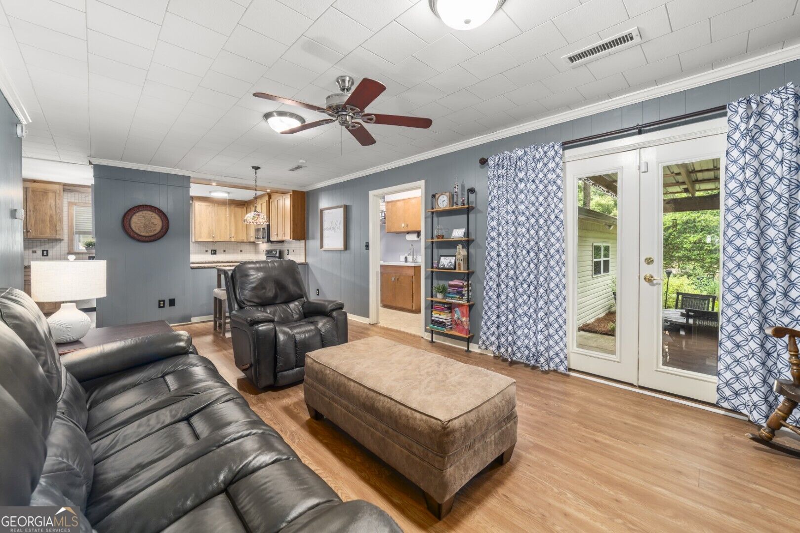 1503 Houston Street Property Photo 10