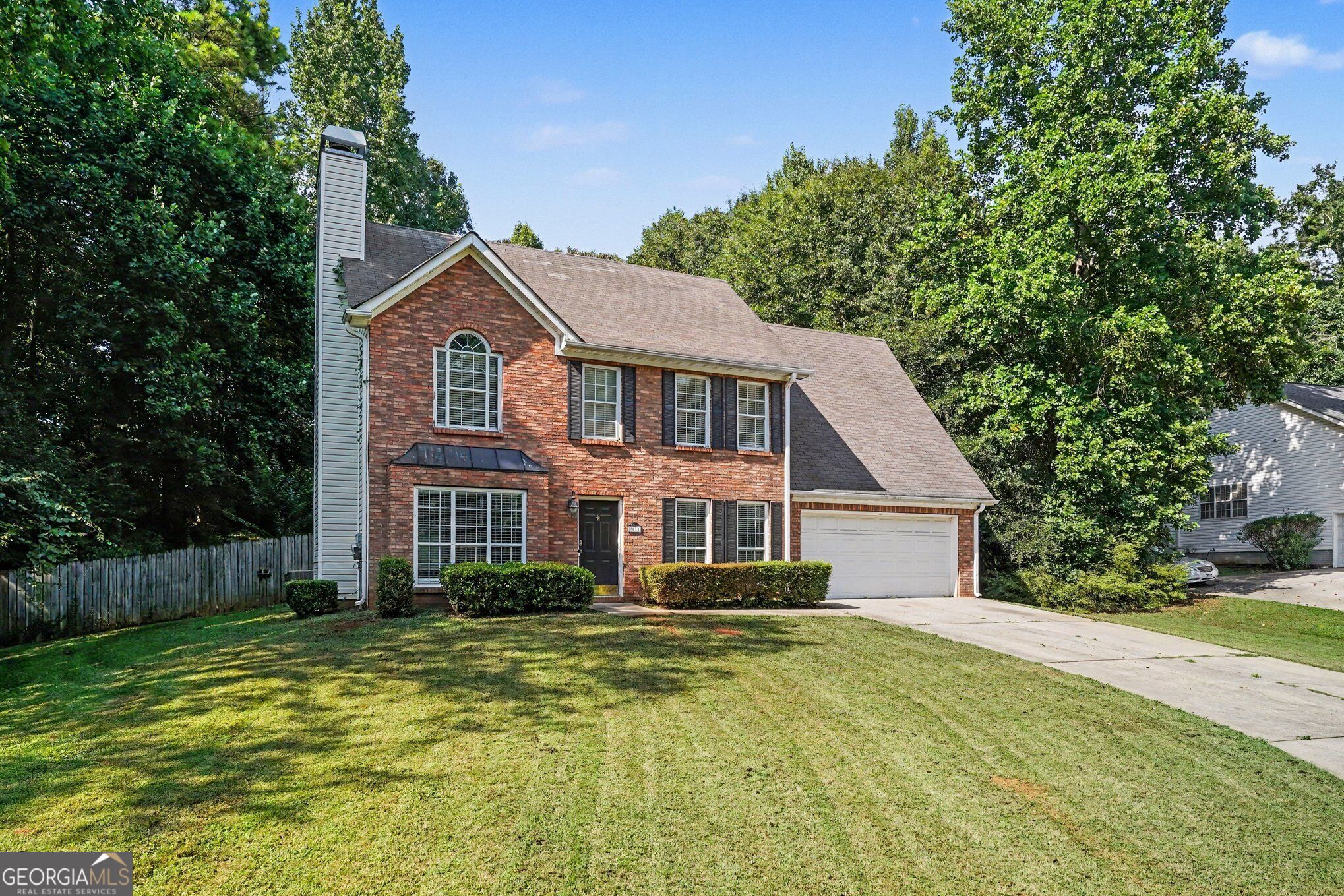 1011 Crown River Parkway Property Photo 2