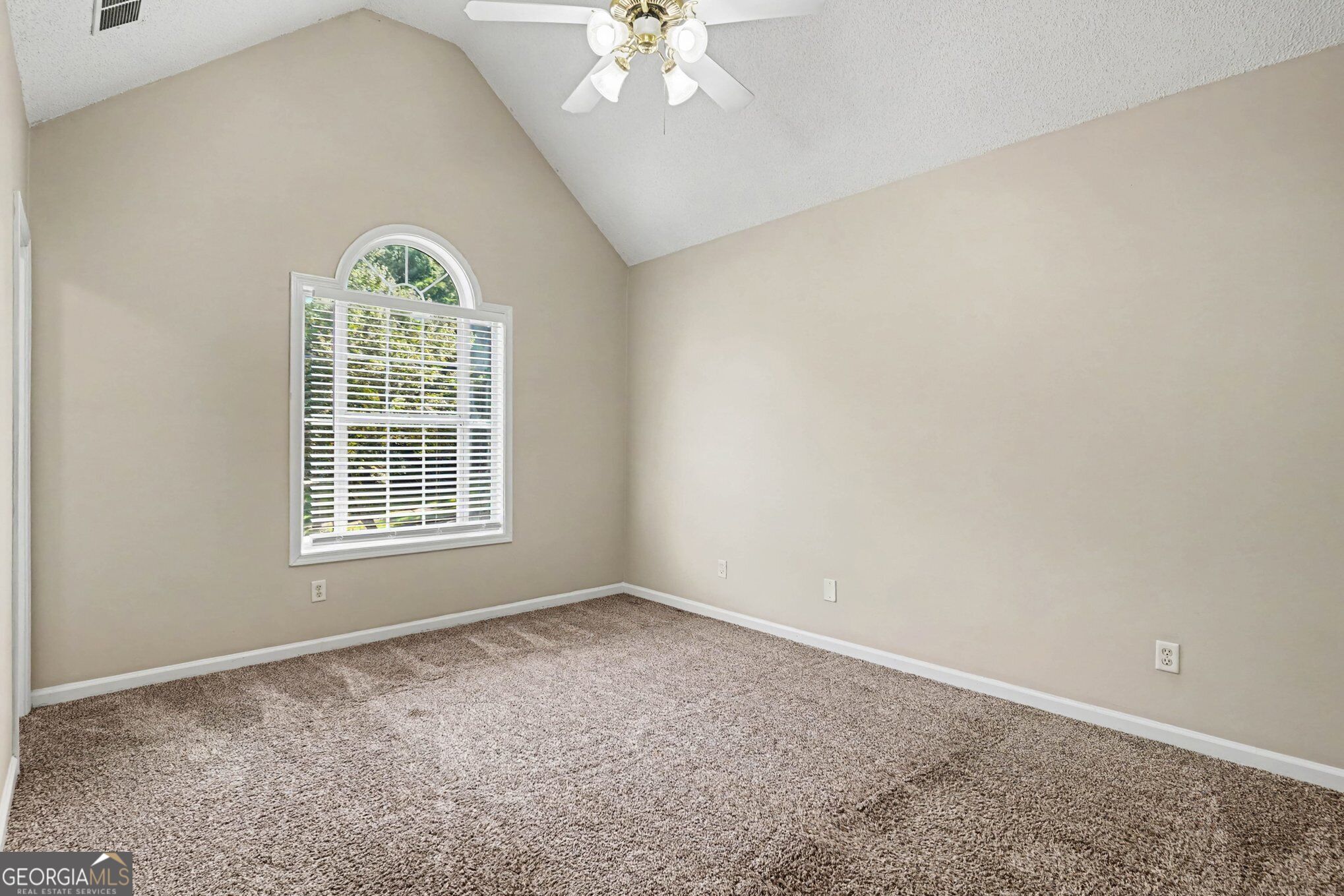 1011 Crown River Parkway Property Photo 16