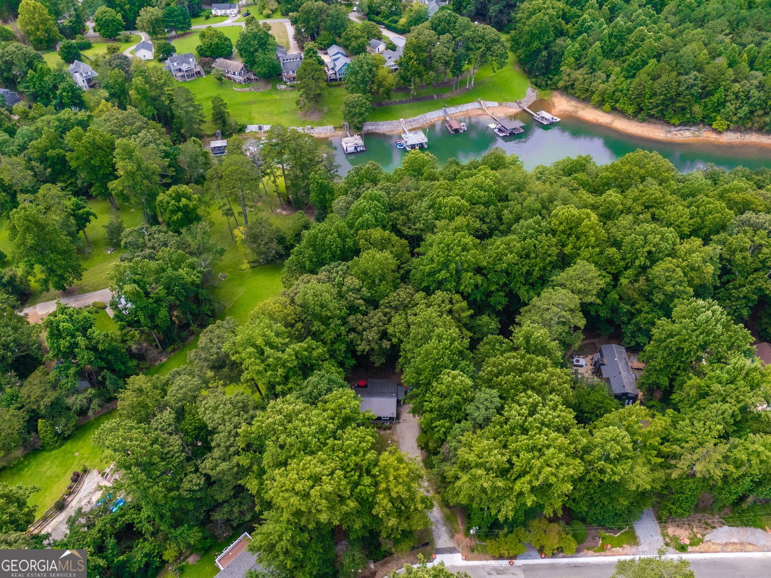 386 Longview Drive Property Photo 8