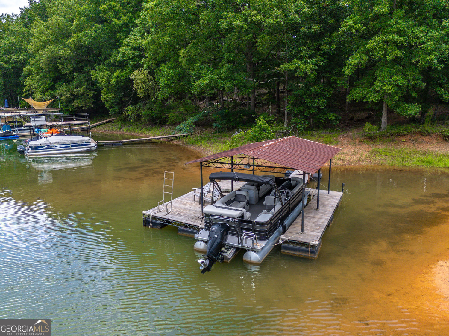 386 Longview Drive Property Photo 13