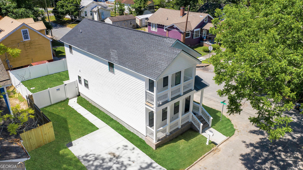 1005 E 35th Street Property Photo 18