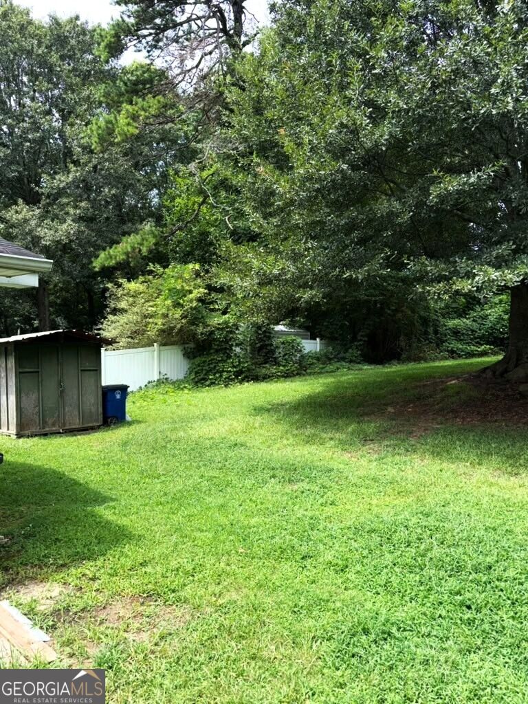6057 Hill Street Property Photo 14