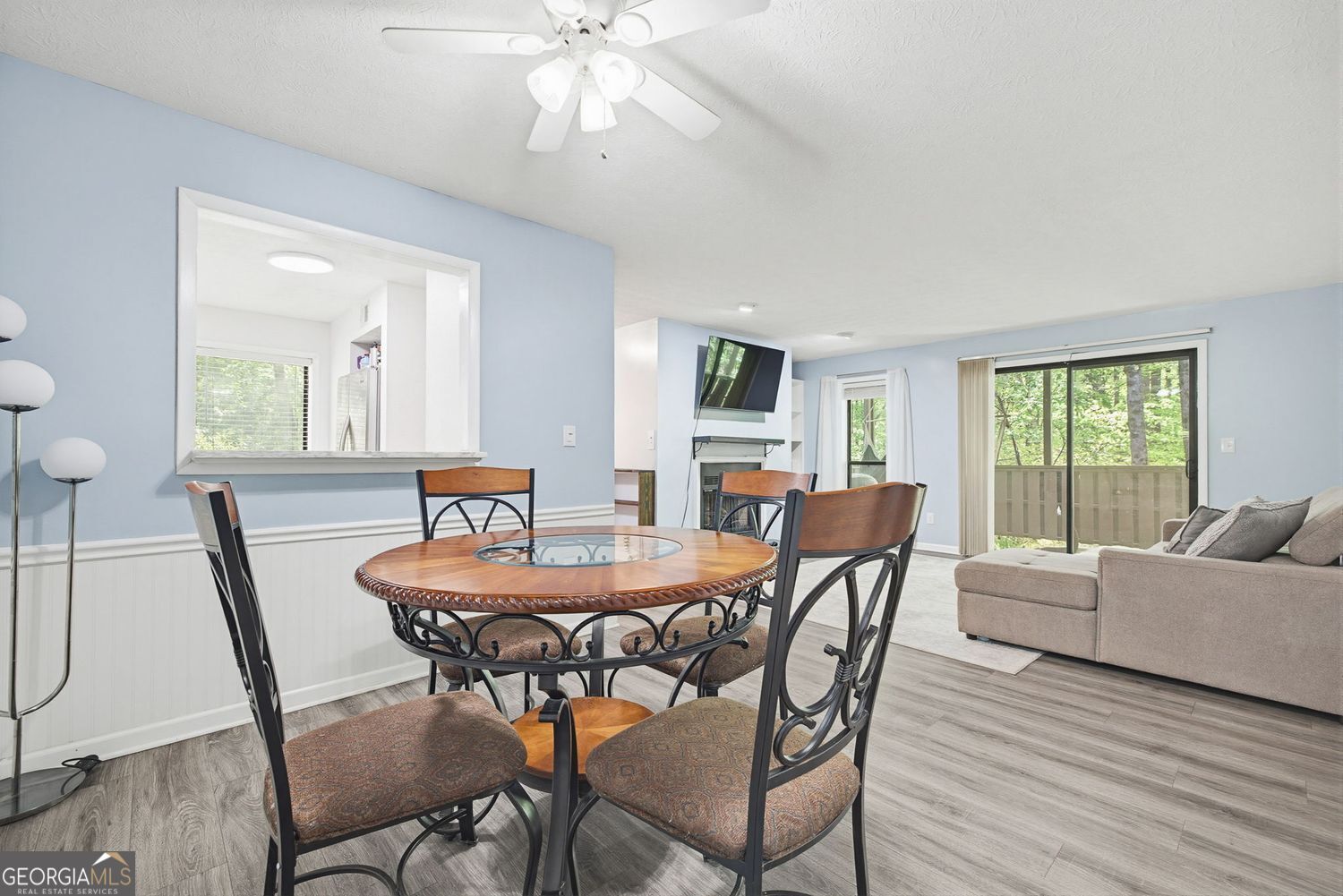 703 Woodcliff Drive Property Photo 8