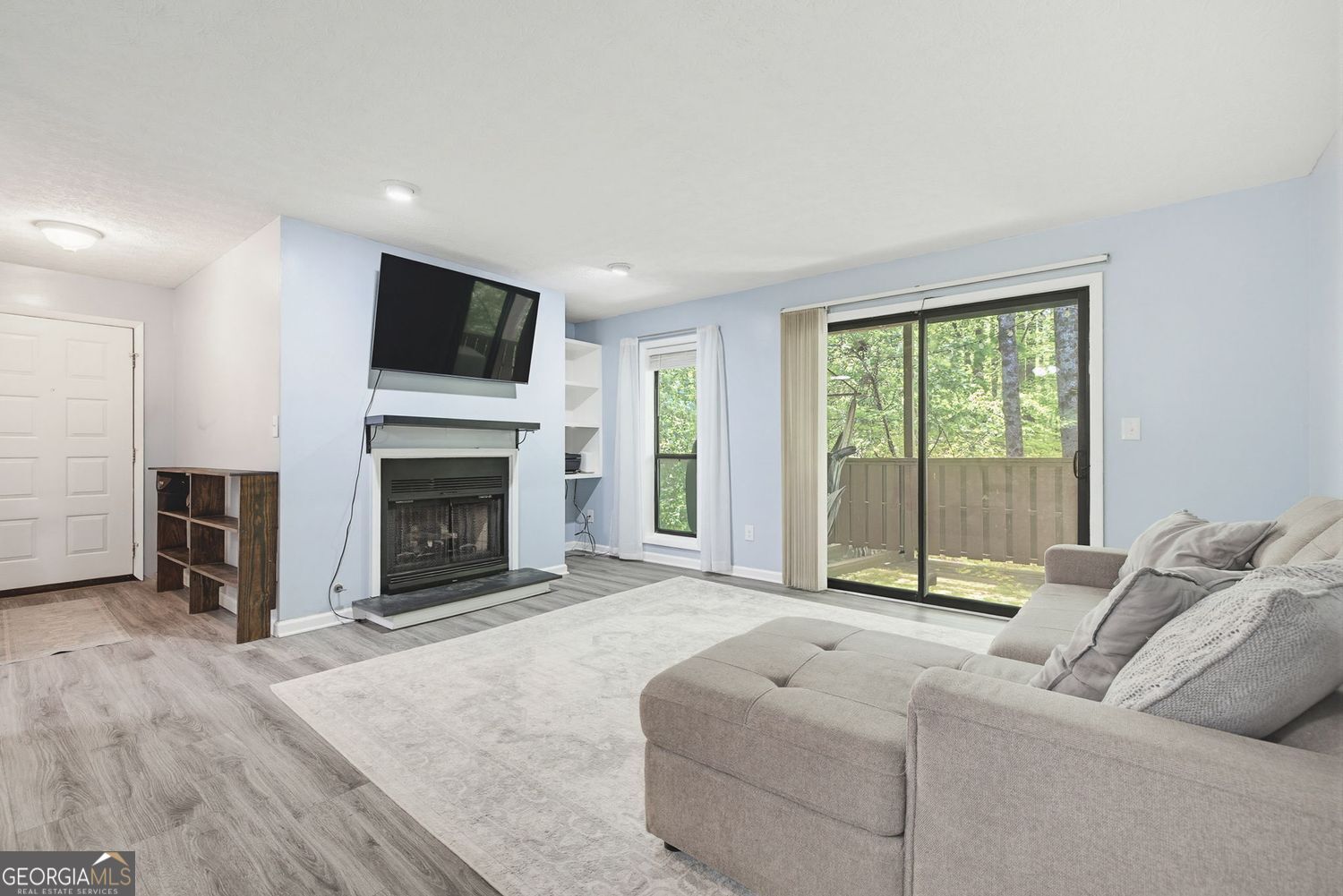 703 Woodcliff Drive Property Photo 11