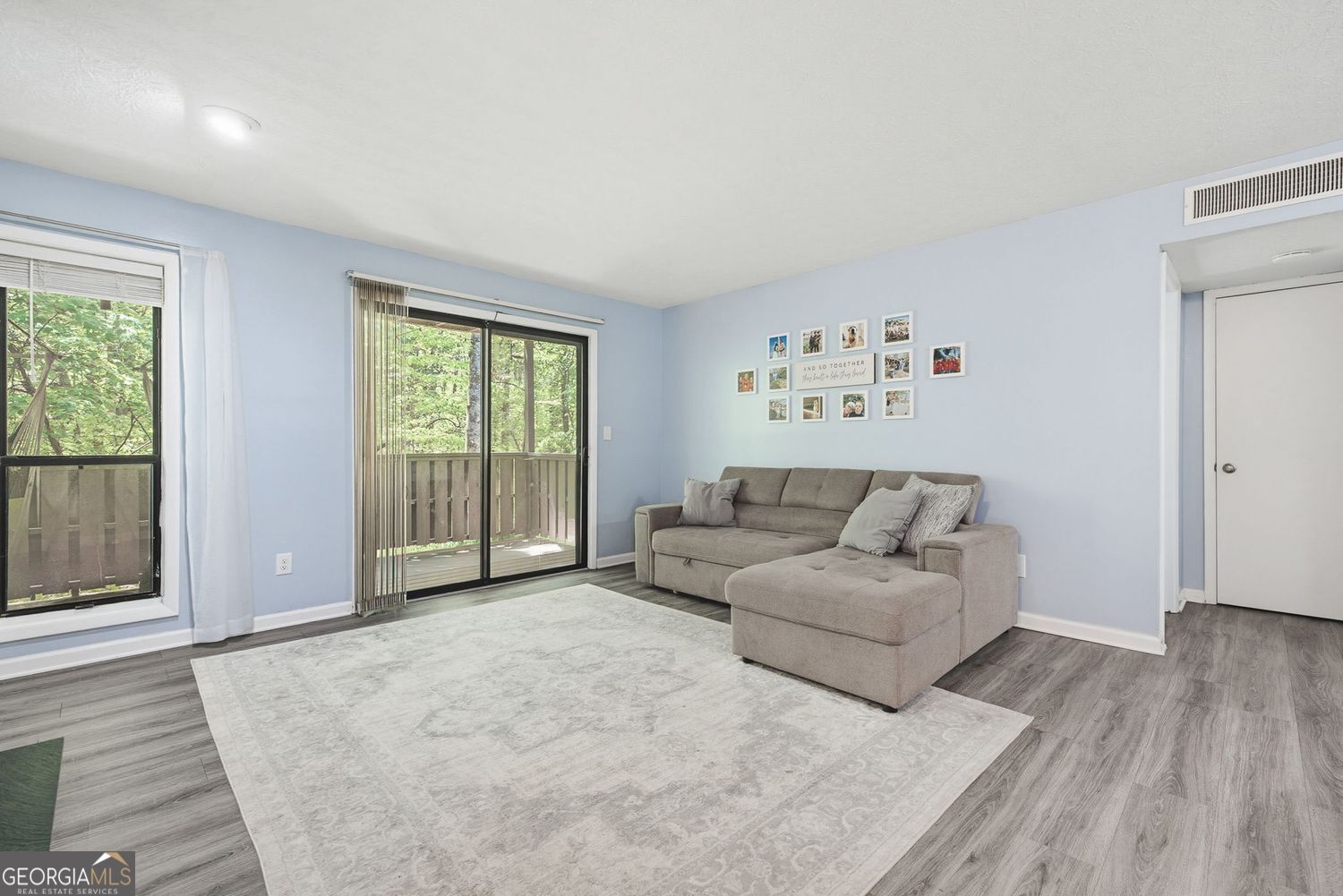 703 Woodcliff Drive Property Photo 12