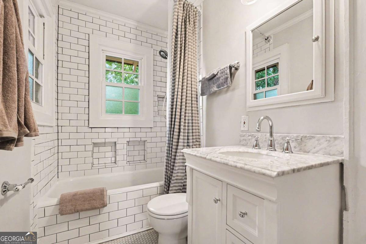 1180 Cameron Court Ne Property Photo 33