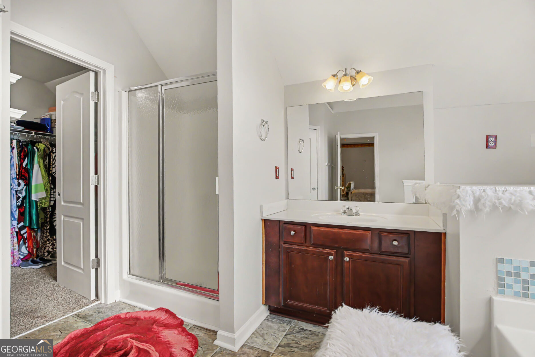 140 Revolutionary Drive Property Photo 18