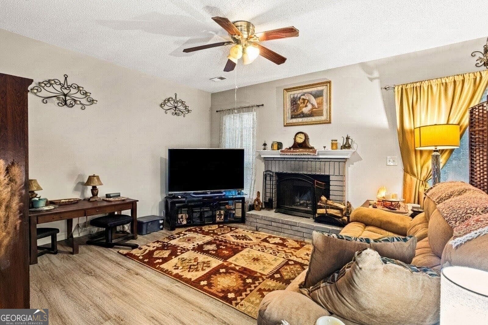 128 Belmonte Drive Sw Property Photo 2