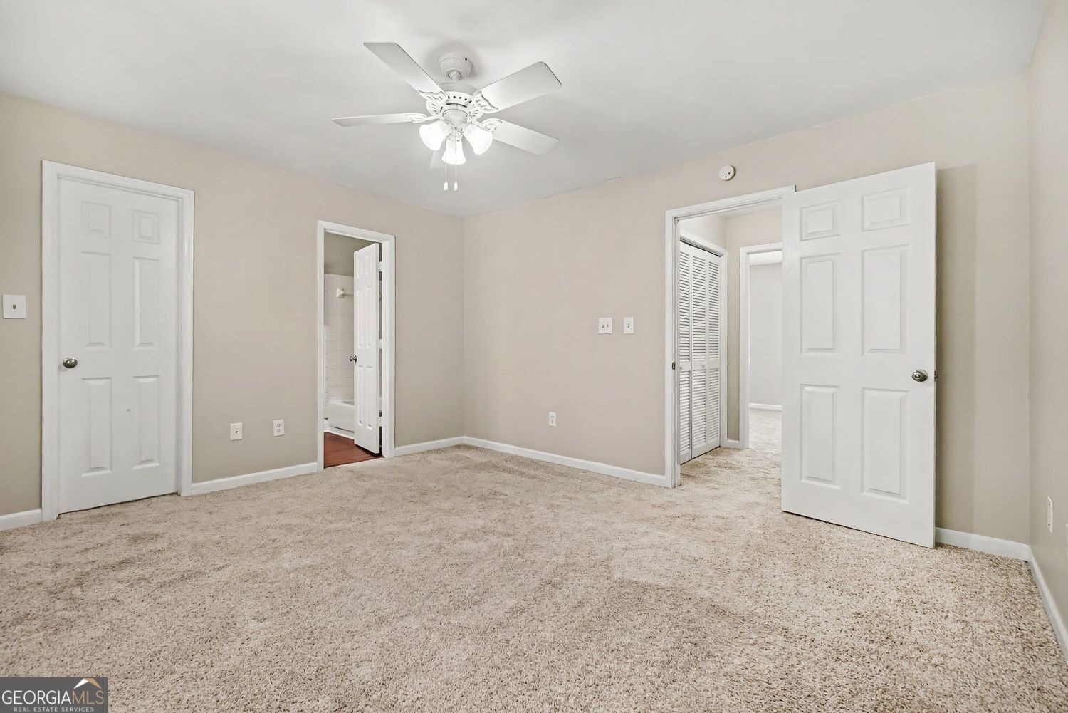 567 Salem Woods Drive Se Property Photo 13