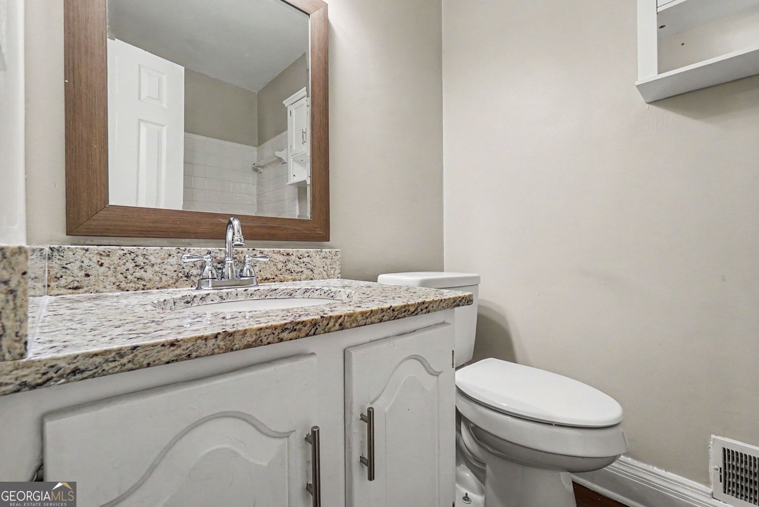 567 Salem Woods Drive Se Property Photo 16