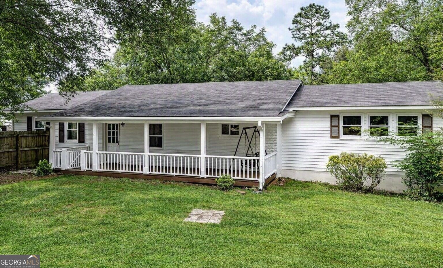 26 8th Street Property Photo 1
