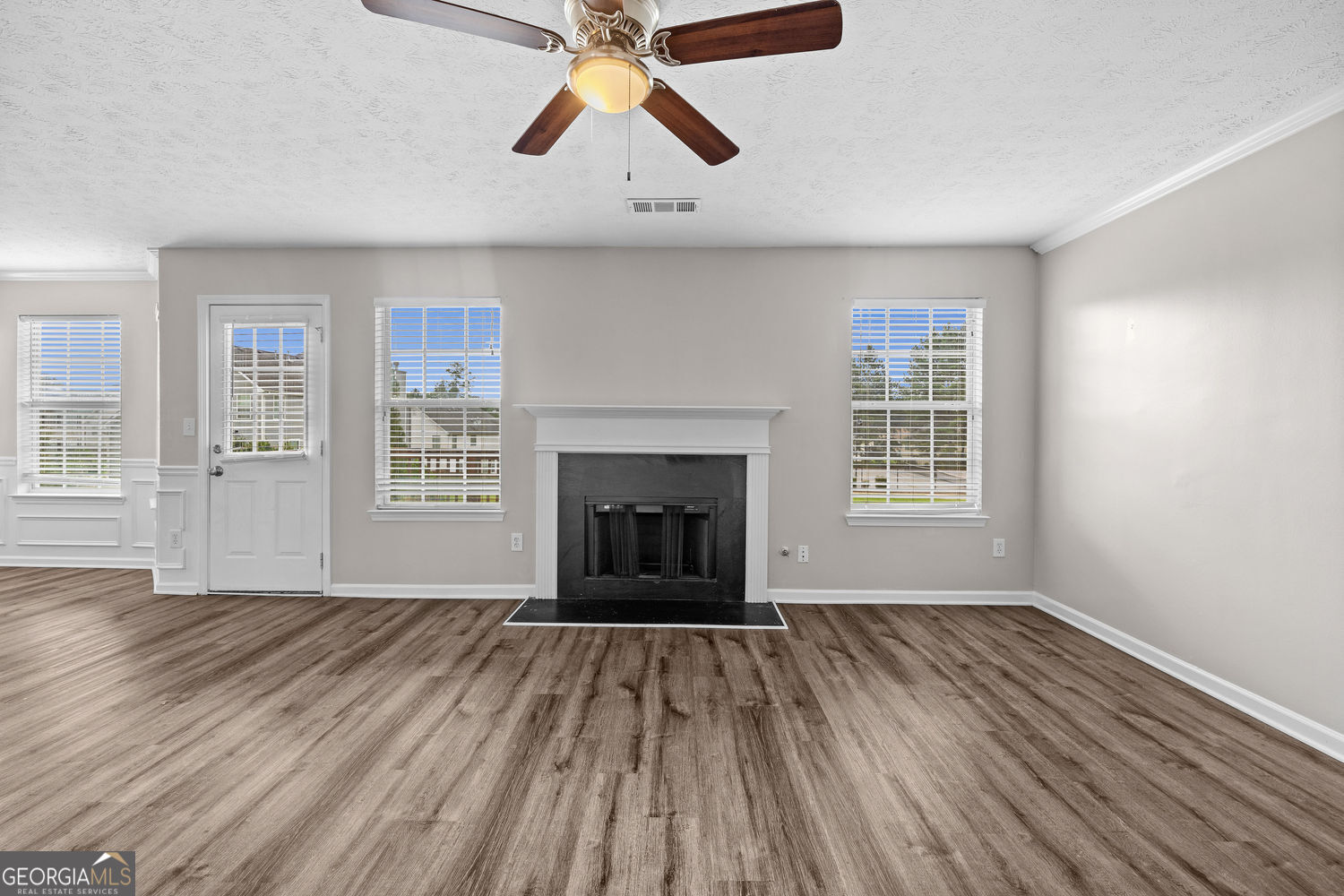 1725 Gallup Drive Property Photo 11