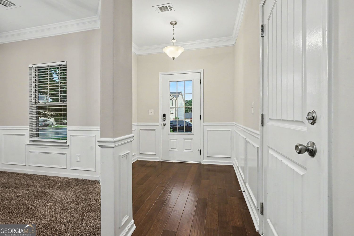 1124 Easley Court Se Property Photo 2