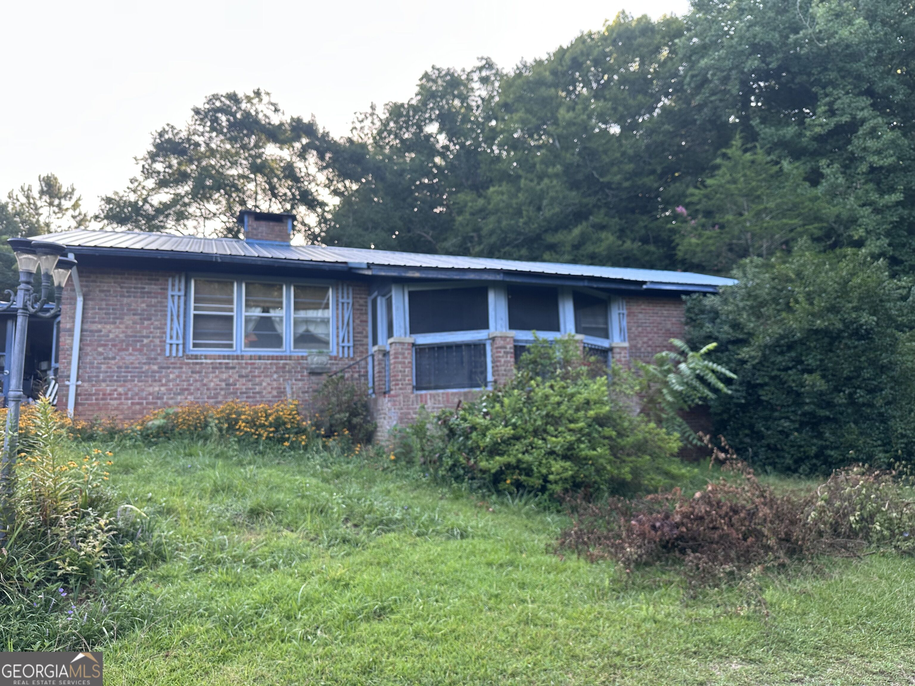 1069 Harbert Valley Road Property Photo 2