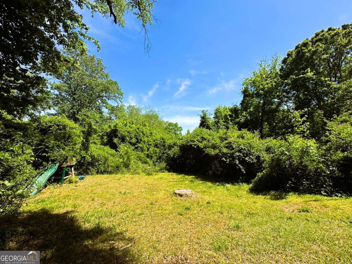 1900 Meadow Lane # 1900 Property Photo 9