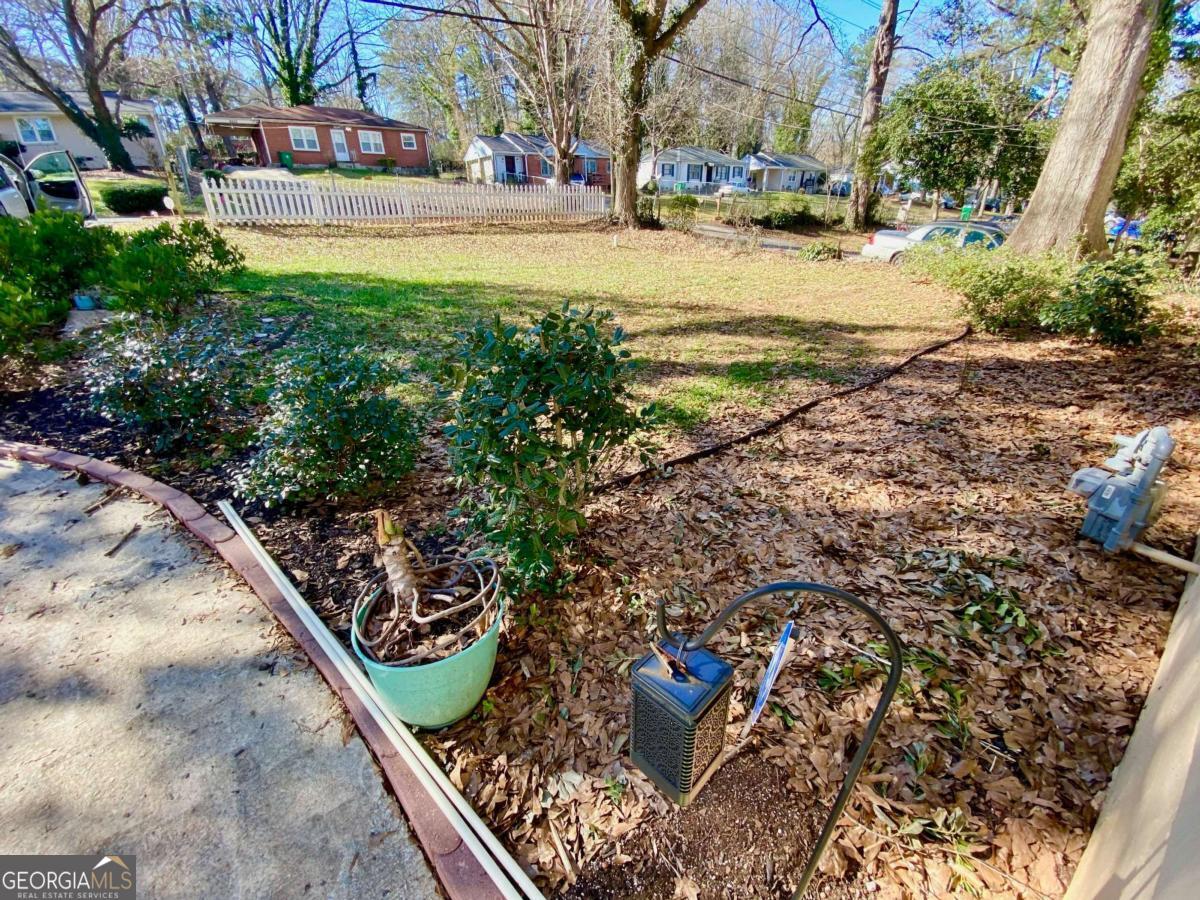 1900 Meadow Lane # 1900 Property Photo 11