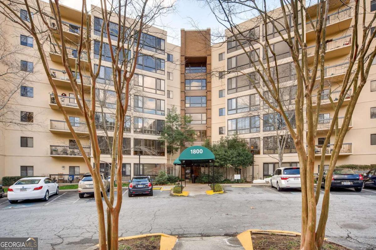 1800 Clairmont Lake # A325 Property Photo 1