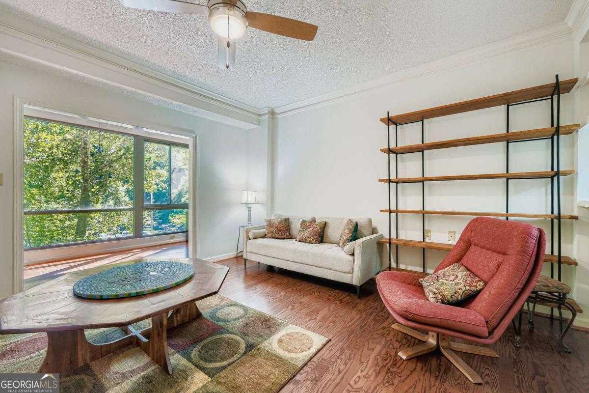 1800 Clairmont Lake # A325 Property Photo 3