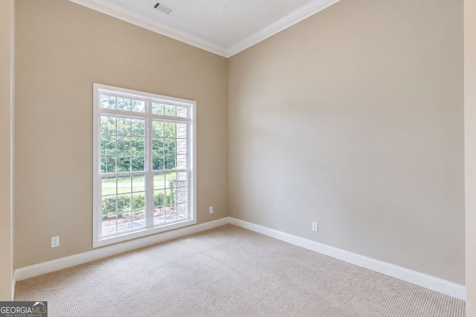 42 Dumar Lane Property Photo 5