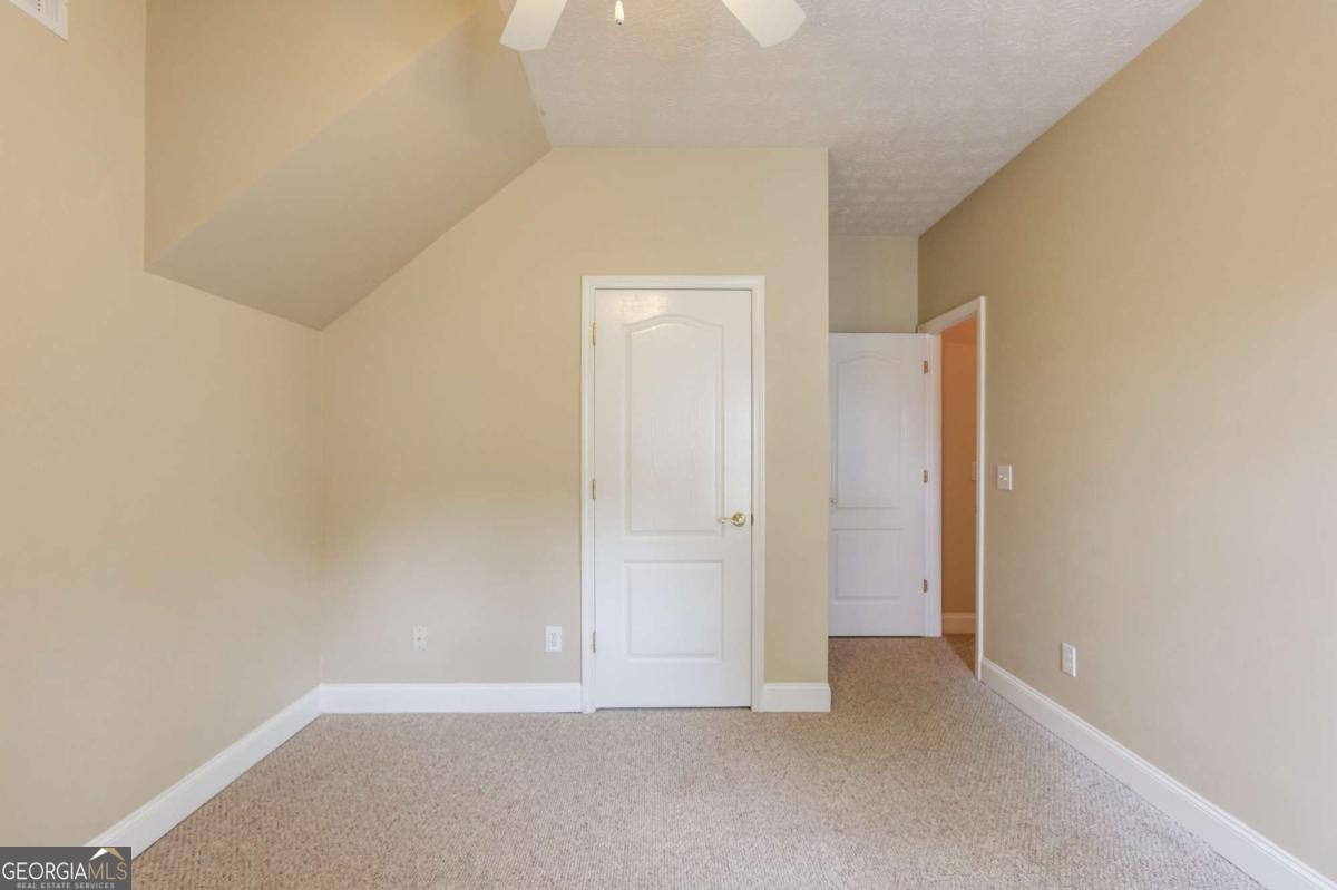 42 Dumar Lane Property Photo 33