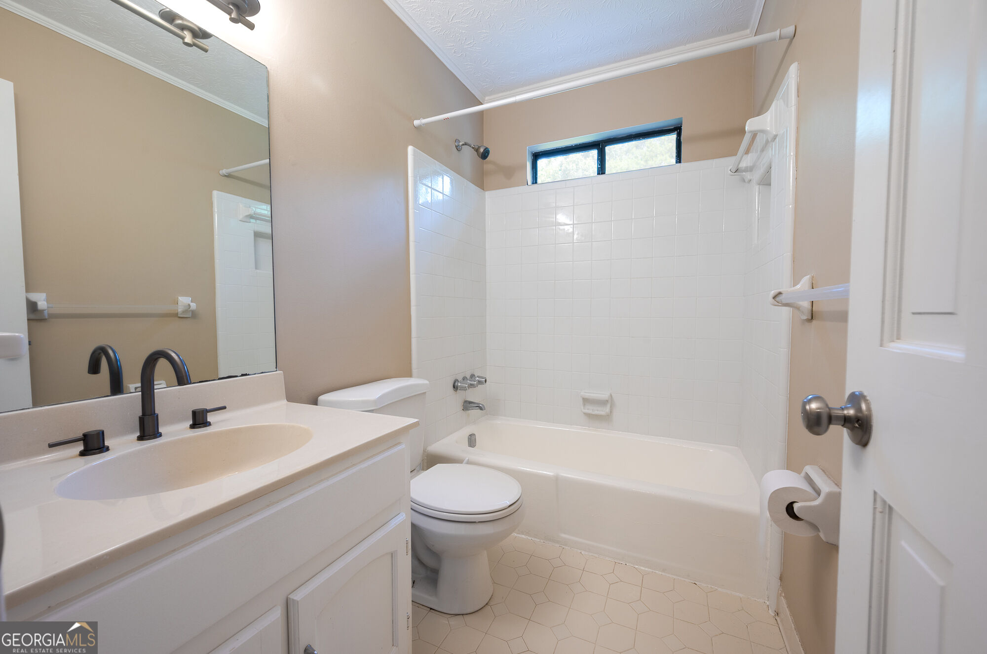 26 Flint Ridge Drive Se Property Photo 10