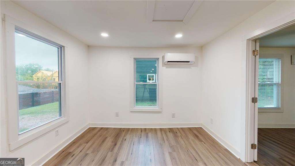 1425 Boulevard Se Property Photo 18