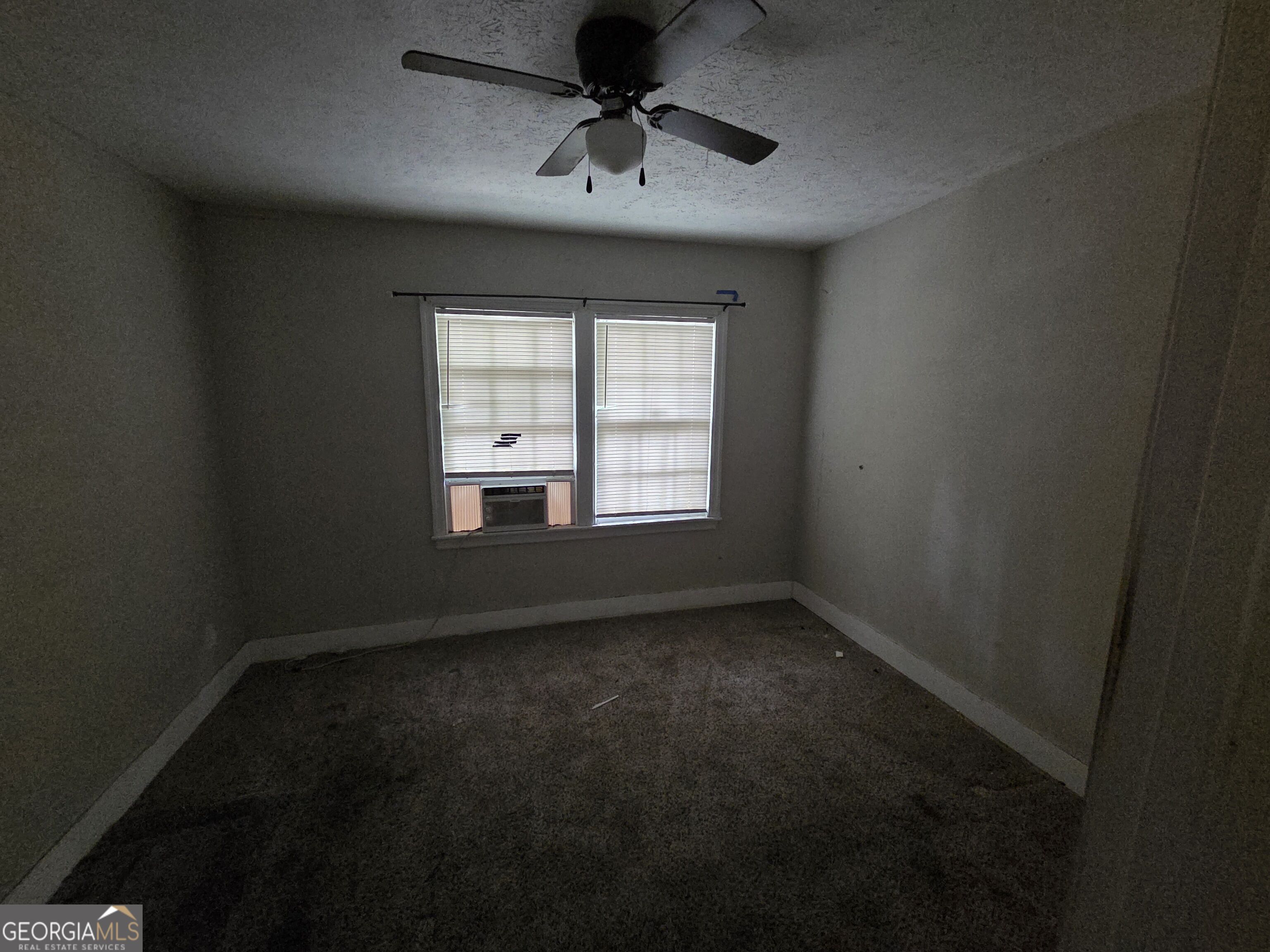 936 Calvin Avenue Property Photo 11
