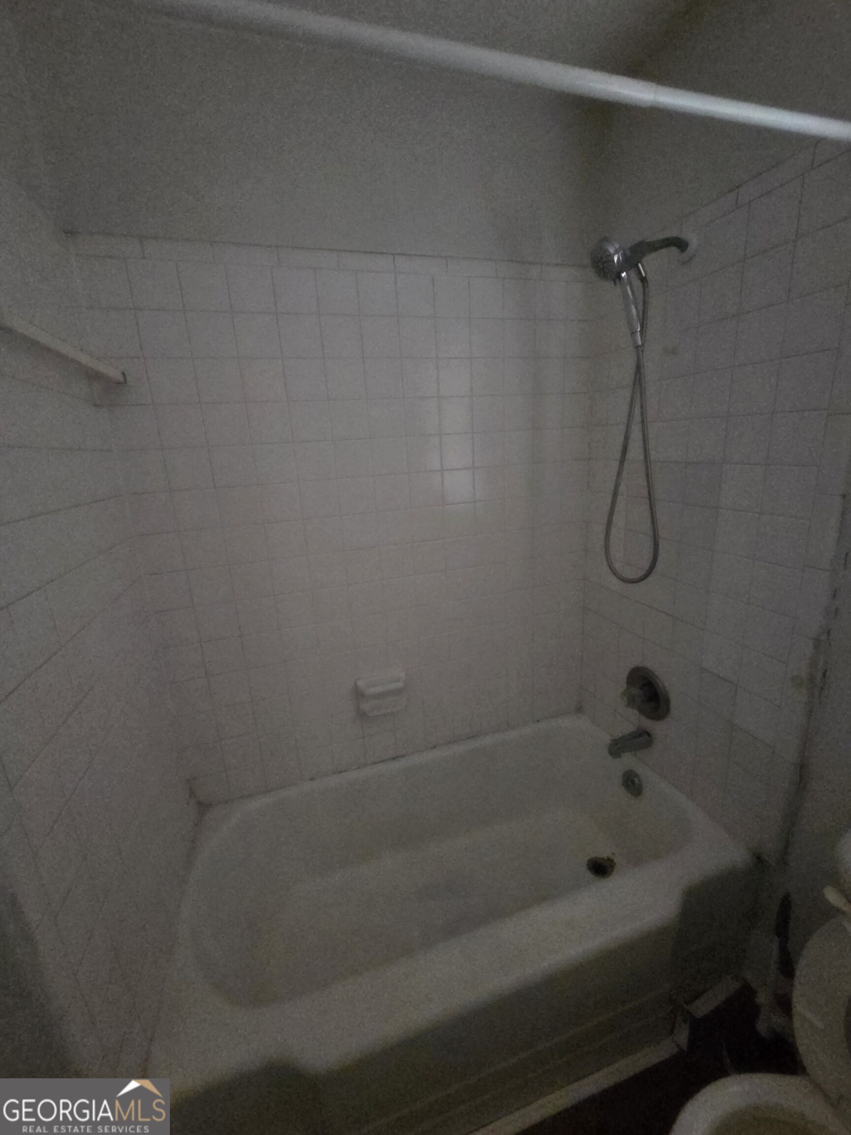 936 Calvin Avenue Property Photo 15
