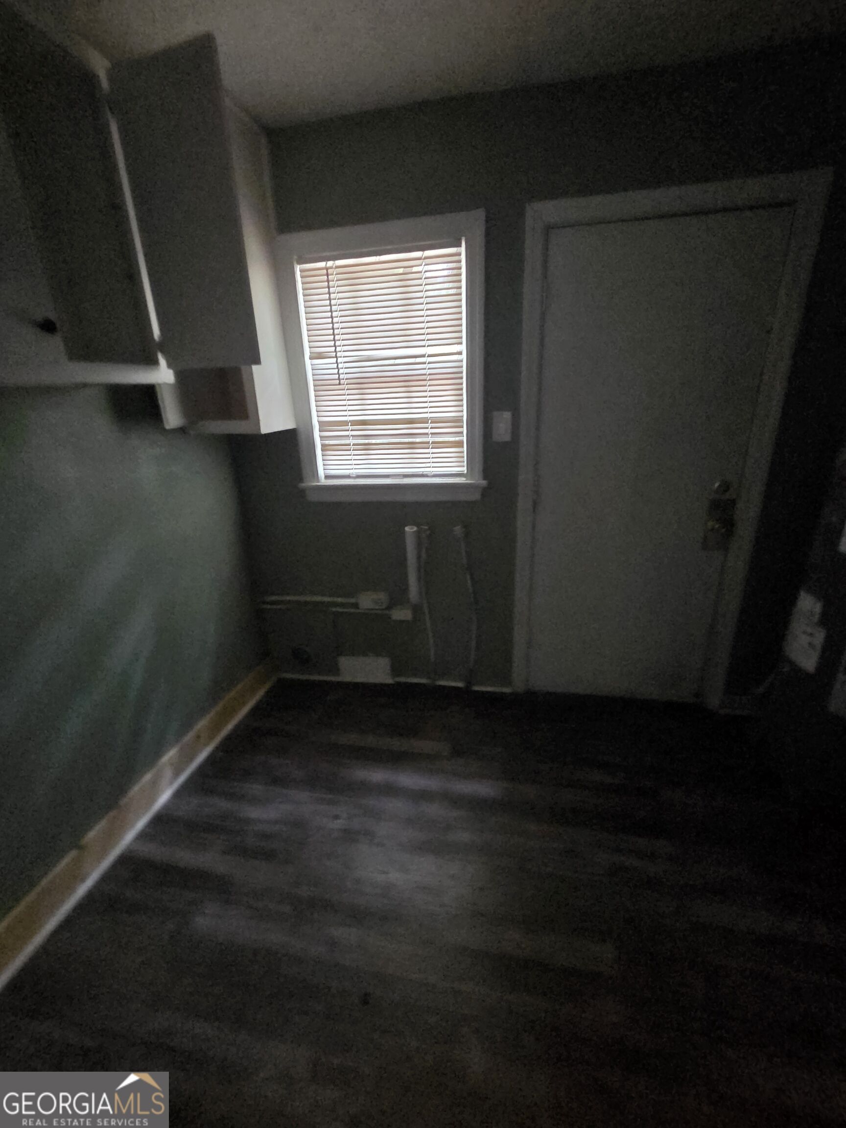 936 Calvin Avenue Property Photo 25