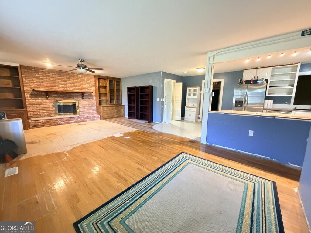 301 Sharon Drive Property Photo 10