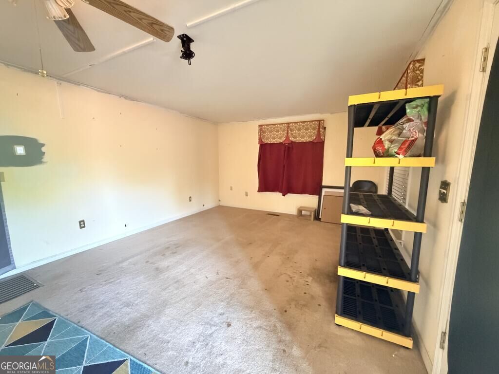 301 Sharon Drive Property Photo 14