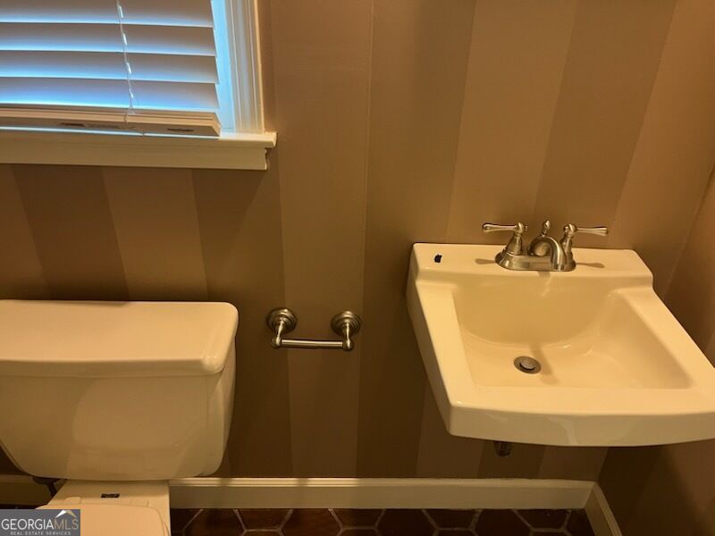 1222 Trahlyta Terrace Property Photo 13