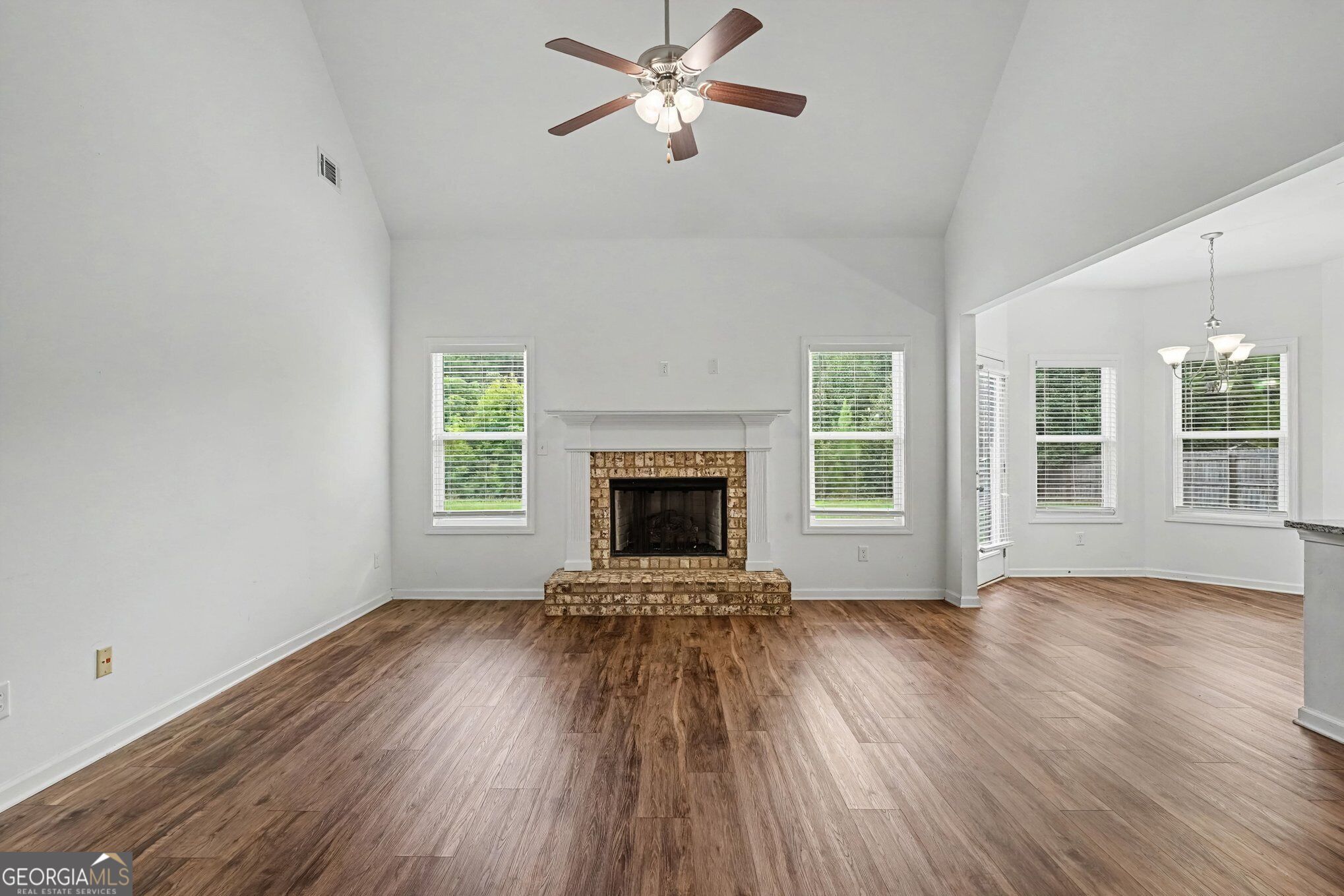 1108 Birchwood Drive Property Photo 5
