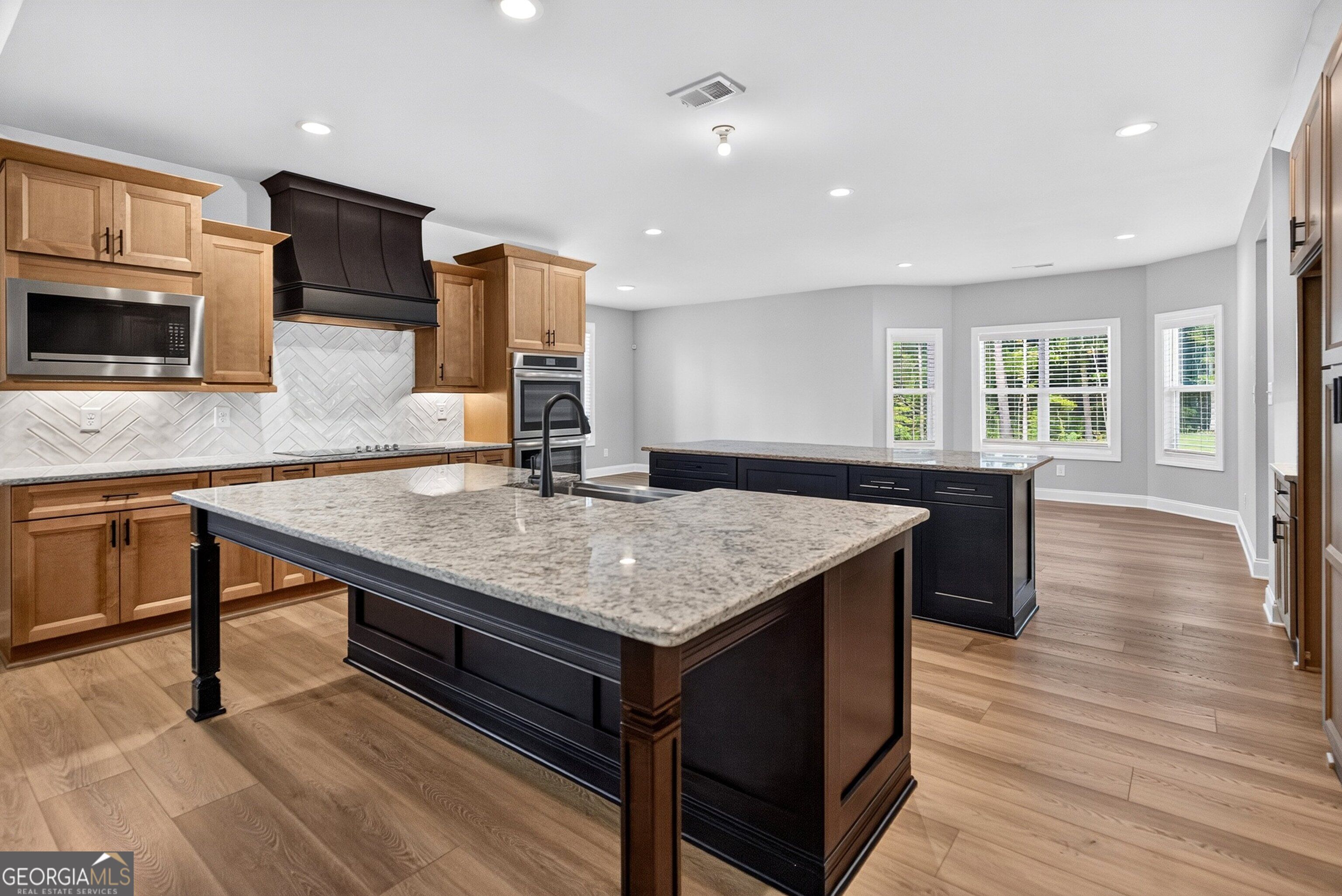 5 Tea House Lane Property Photo 16