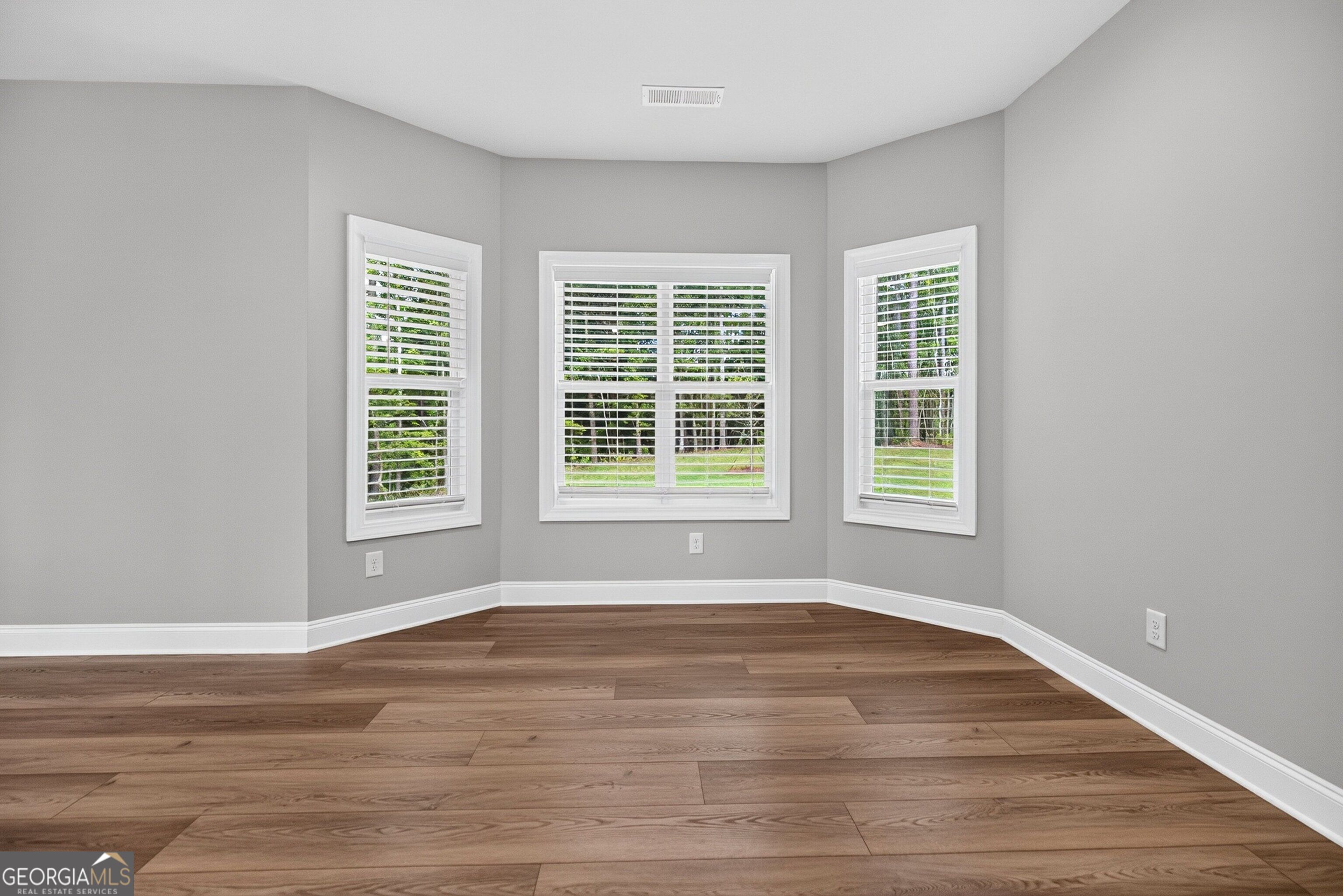 5 Tea House Lane Property Photo 22