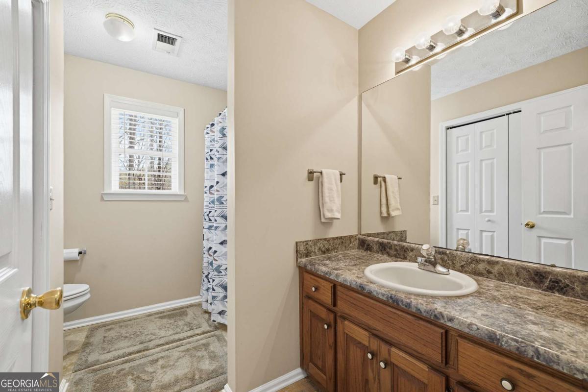 134 Nicholson Lane Property Photo 32
